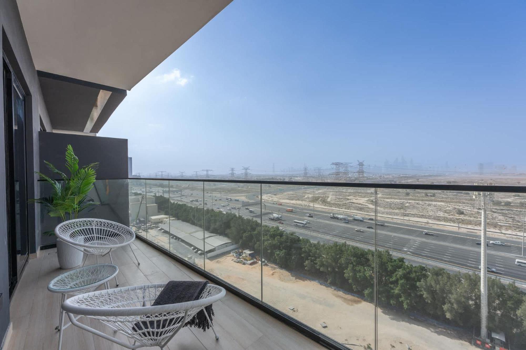1 Bedroom In Binghatti Heights Perfect For Getaway *